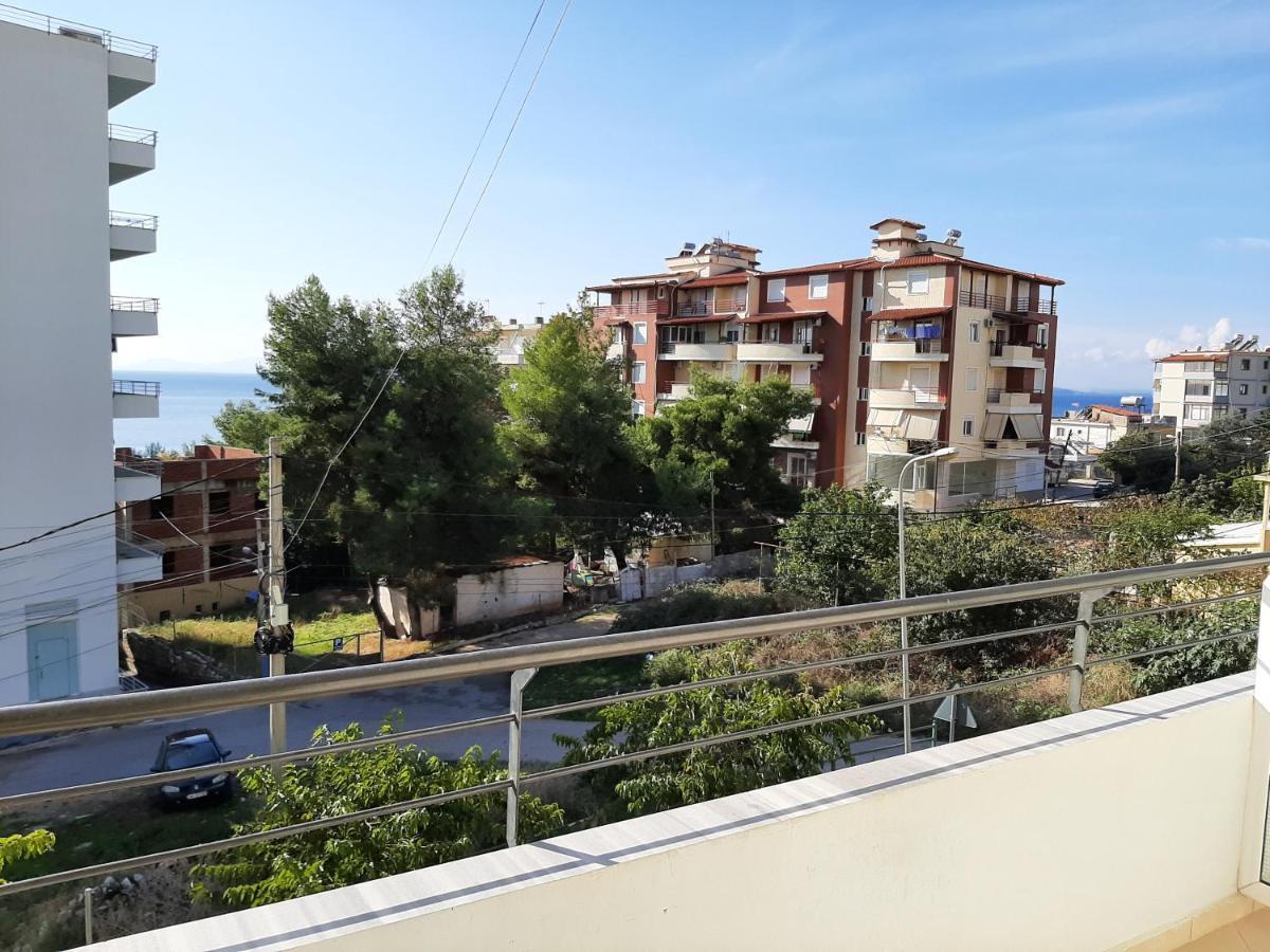 Maxus Apts Sarandë エクステリア 写真